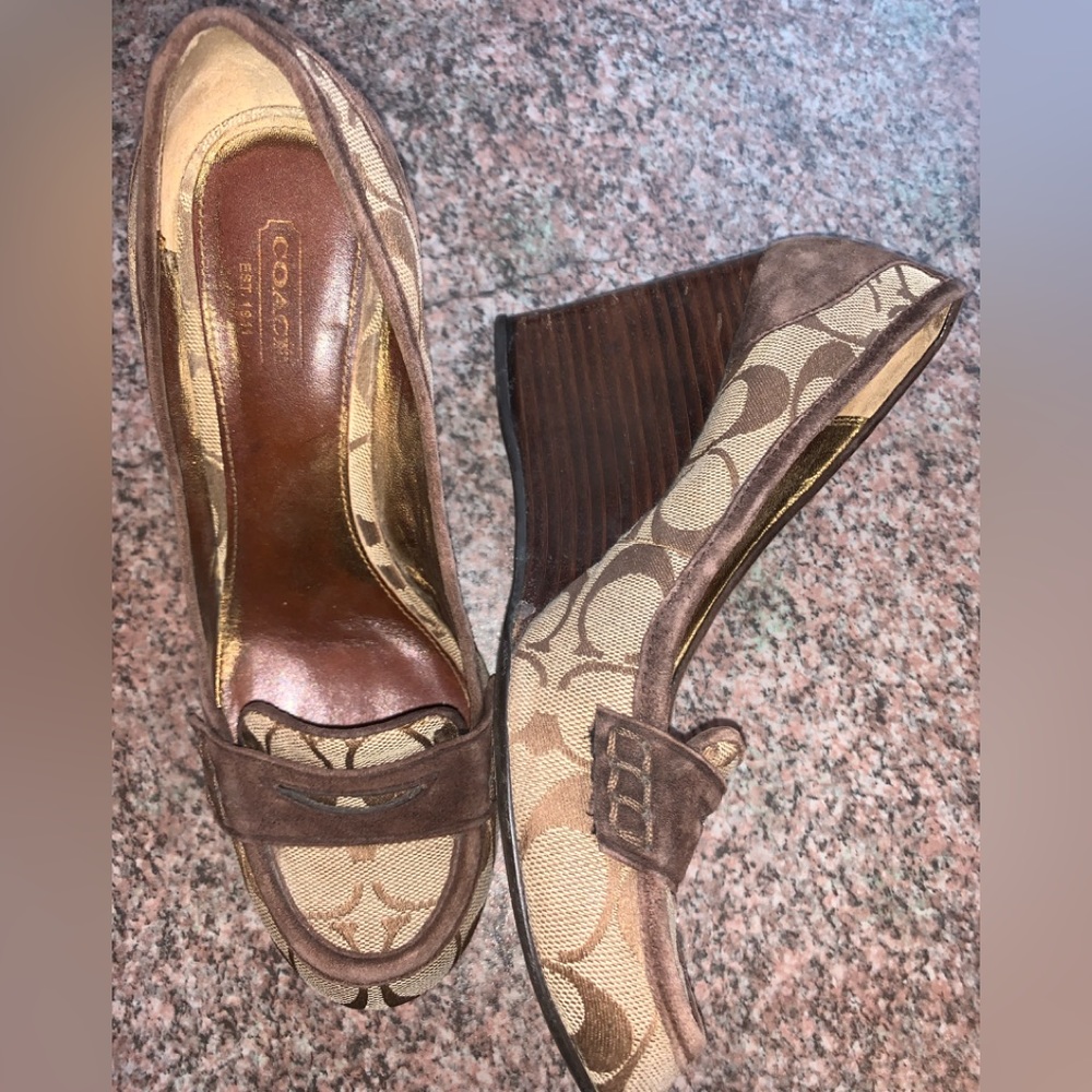 Coach woman’s wedge shoes size 38